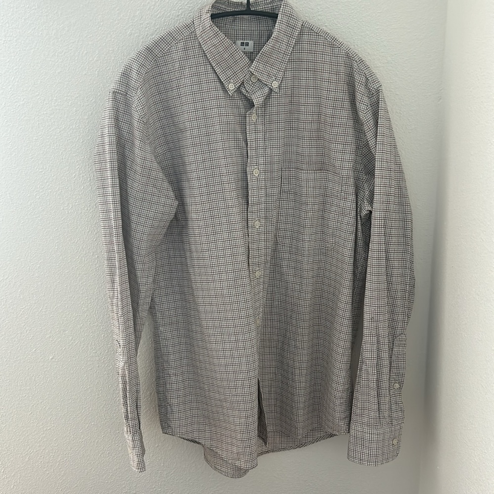 Uniqlo Button-Down Plaid Dress Shirt Men’s Small 100% cotton